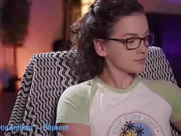 tiffanyriox on Chaturbate 