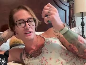 ur_goddess_daylee from Chaturbate