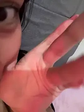 -Selene- on StripChat