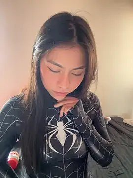 -Selene- on StripChat