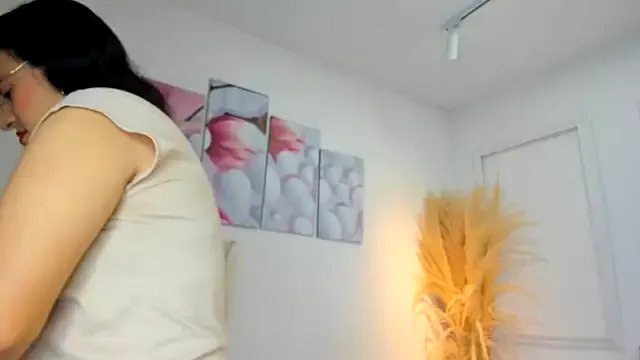 africa_holmes on StripChat