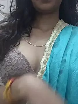 Aidakhan1212 — Pussy show