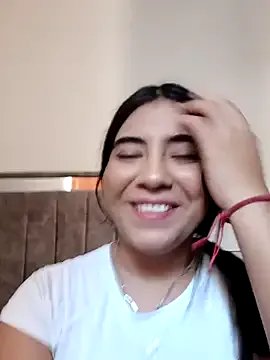 Ailen-cute — masturbation