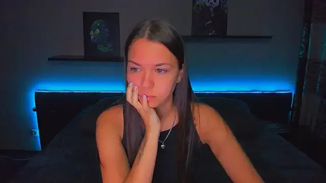 AlexaBarkley on StripChat