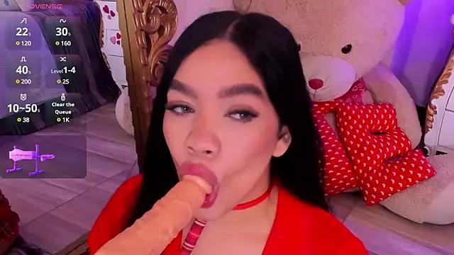 AllissonJames on StripChat 