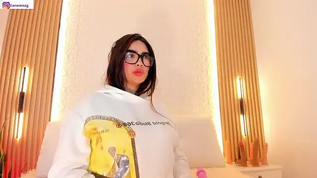 alyssa_vargas — Rub Boobs 