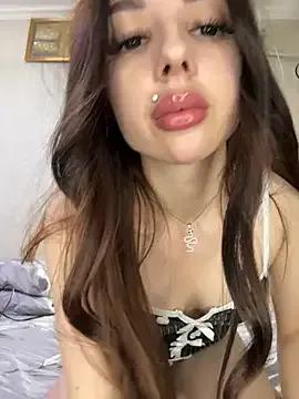 Amazing_Girl_666 on StripChat 