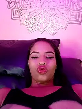 AnahisBennett on StripChat