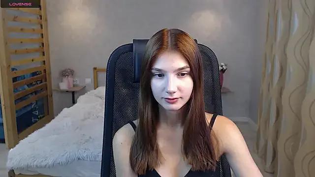 AnaHoney from StripChat