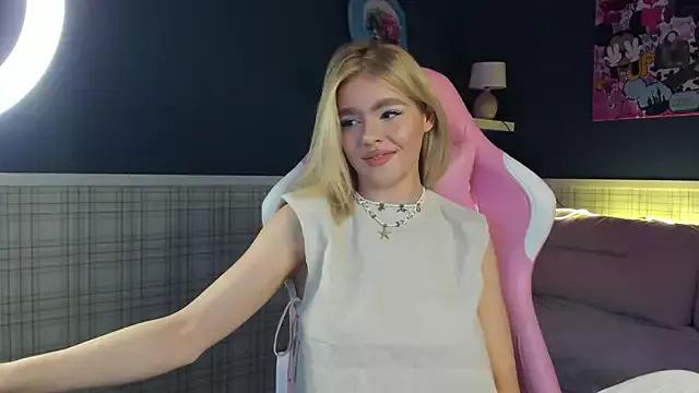 Anna_Robinson on StripChat 