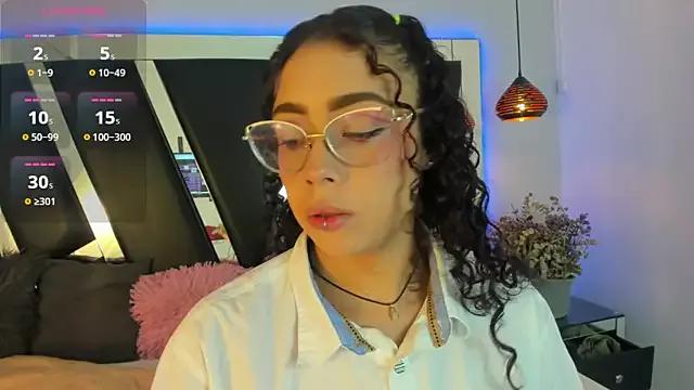 antonelllepiercee from StripChat