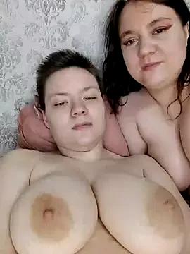 AriaCuteOh on StripChat 