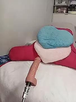 babyariane on StripChat 