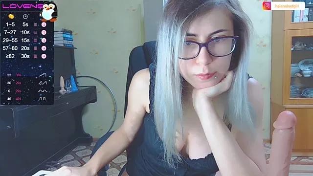 BabyBird_ on StripChat 