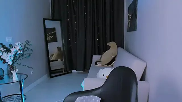 Barbara_xKiss on StripChat