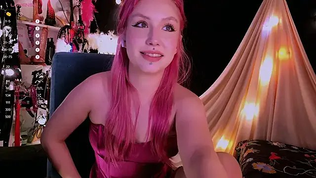 Bibi_Iva — rubbing clit with panties/ camel toe