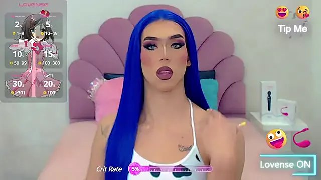 briana_sex32 on StripChat