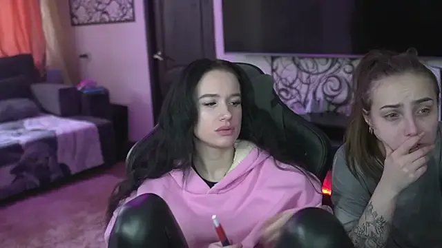 Carolina_G0lden — to the computer