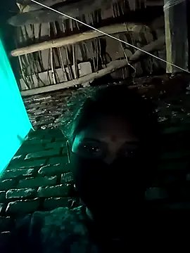 Chhavi_Chadha — Please support me 