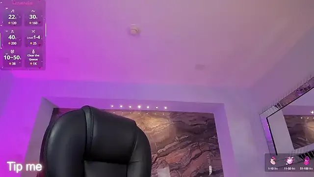 CorinneRusso on StripChat