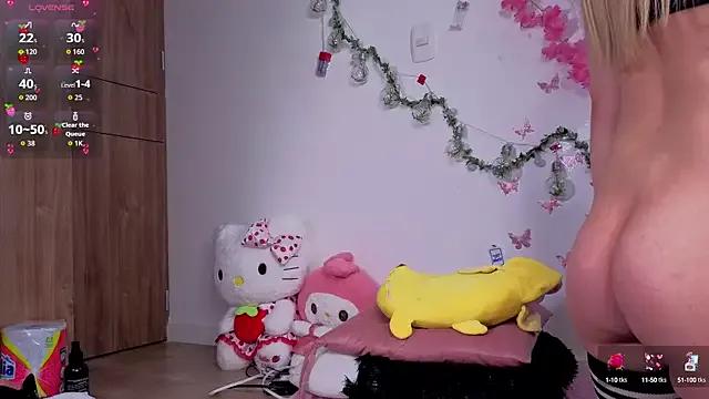 dakotha_90 on StripChat