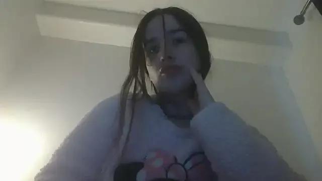 EllaEroticaX on StripChat 