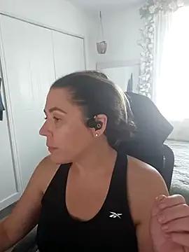 Ellie-L-Elizabeth on StripChat 