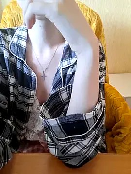Elza_kom from StripChat