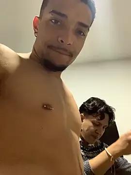 eross_chipre_ from StripChat