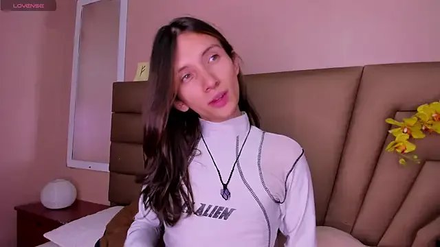 Feniix__ on StripChat