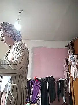 Furiosaaaaaaa — Fuck pussy with dildo