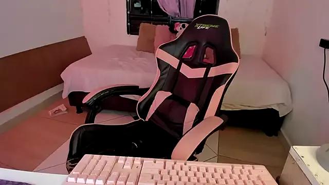 Ginger_Sweetty on StripChat 