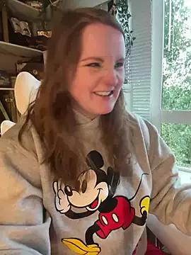 GingerSnap33 on StripChat 