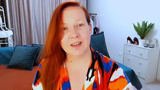 GoddessLara on StripChat 