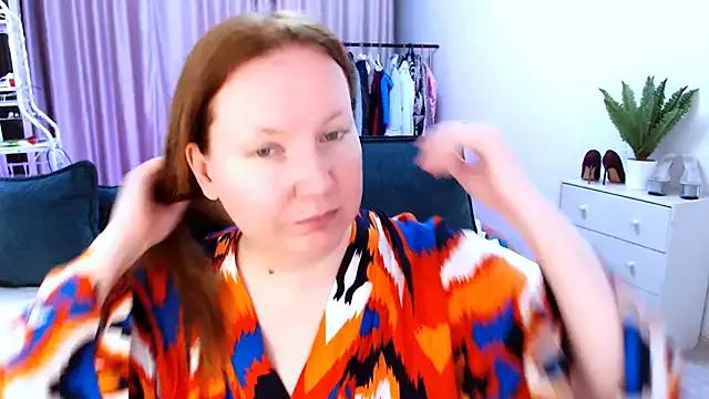 GoddessLara on StripChat 