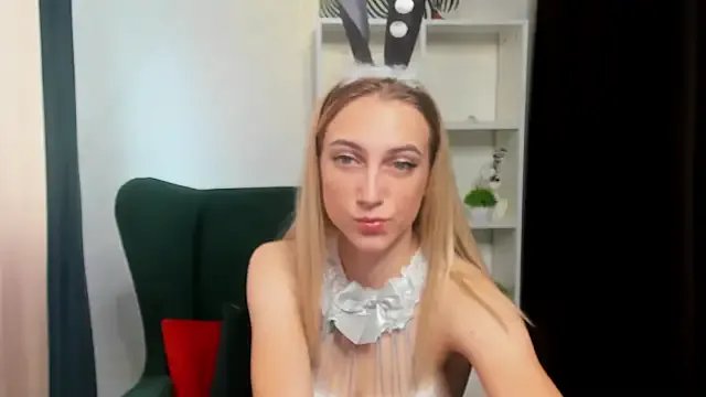 graseflower on StripChat