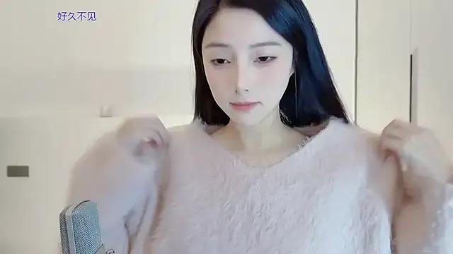 HaagenDazs_ from StripChat