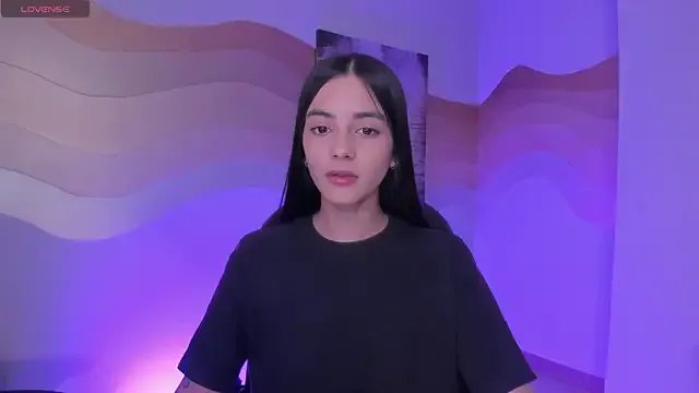 HannahJamesX on StripChat