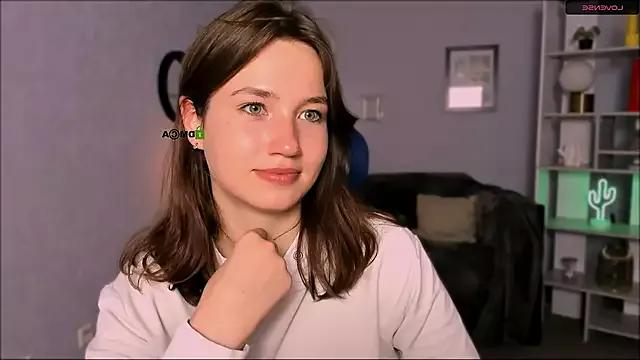 helli_belli on StripChat 