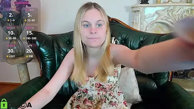 HillEva on StripChat 