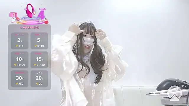 Hina_japanese on StripChat