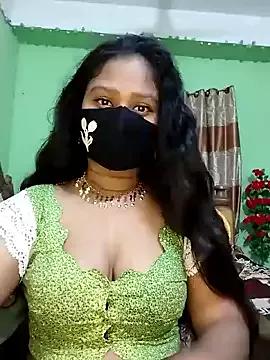 Idhika-Paul on StripChat 