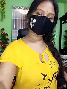 Idhika-Paul on StripChat 