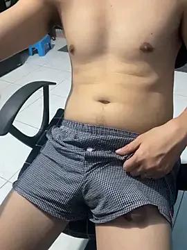 ieat_monsters from StripChat