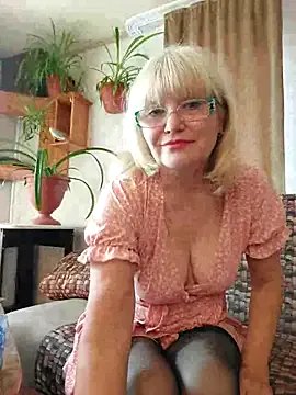 IrmaRose on StripChat