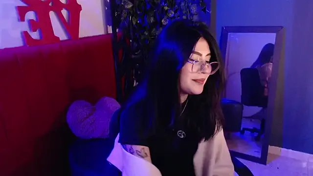 isa_bunny18 — Play whit pussy + dildo 