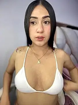 isabela_l — Show ass hole+ open ass + fingers