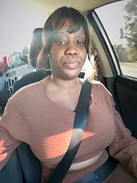 Itstopgyal on StripChat 
