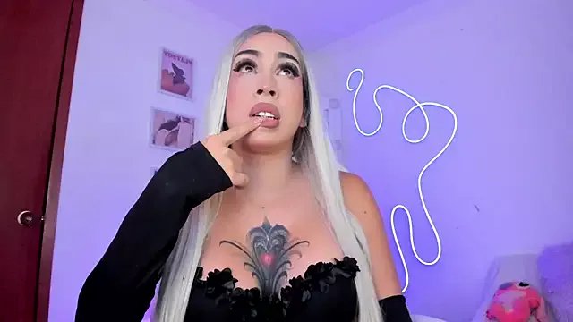 JulietaBomGV on StripChat