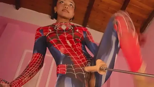 Juliette__3 on StripChat